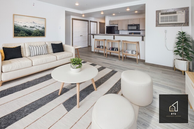 Boulder Creek Apartments
