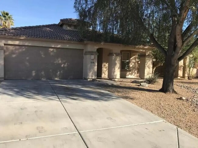 Building Photo - 15450 W Mercer Ln