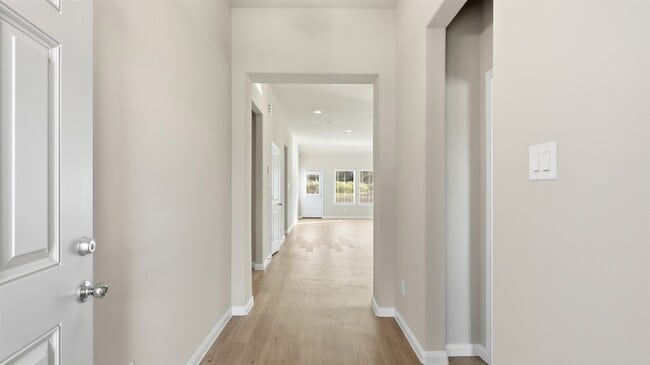 Photo - 3918 Sugardale St