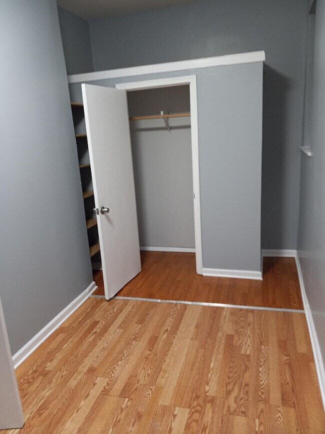 Photo - 5412 S Damen Ave