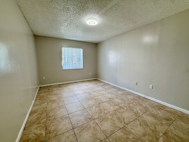 Photo - 4115 S Semoran Blvd