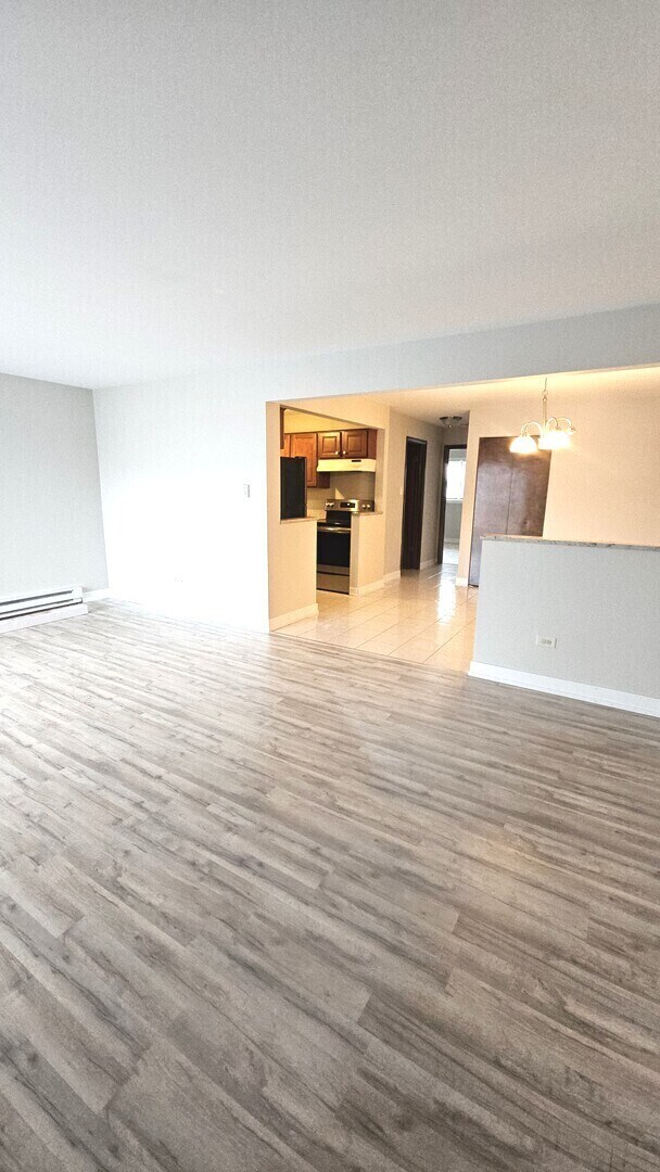 Photo - 7540 W 111th St Unidad 3E