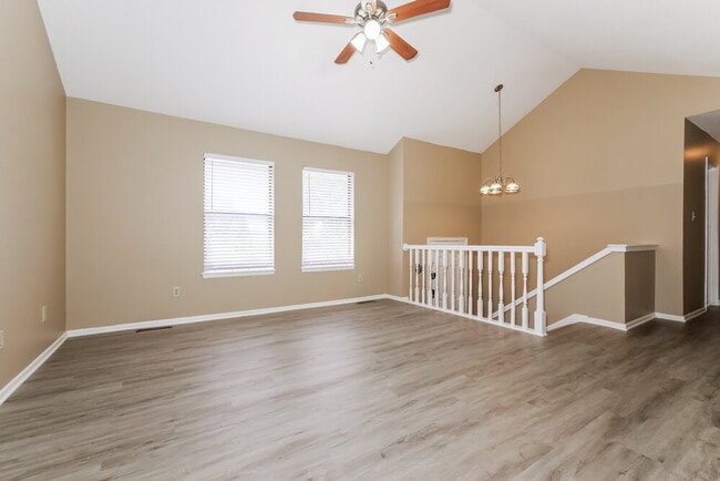 Photo - 106 Brent Rd