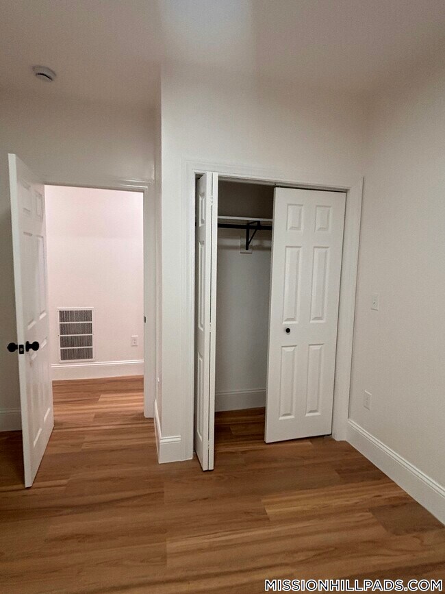 111 Dale St Unit 1