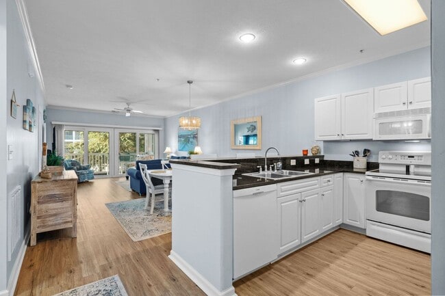 Photo - Spacious 3BR Condo in Gated Ocean Keyes