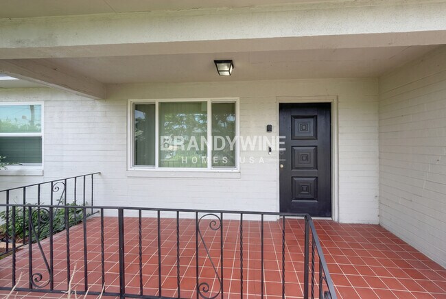 Photo - 130 Flamingo Ave