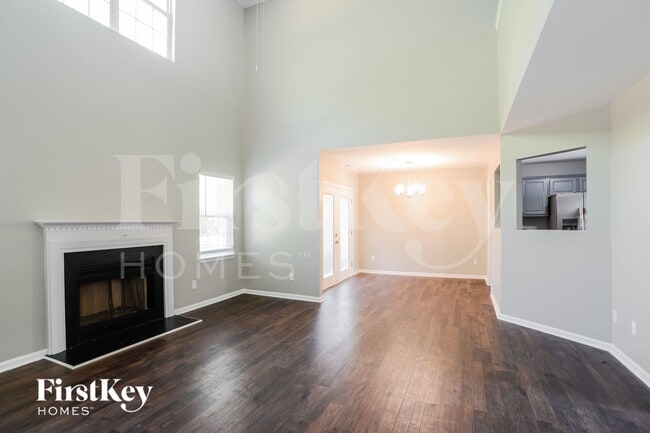 Photo - 4230 Chatterleigh Dr