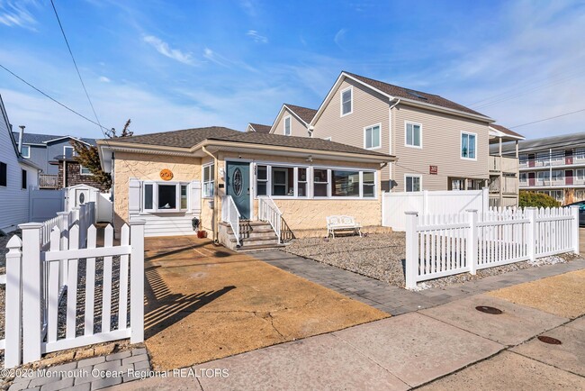 Photo - 208 Carteret Ave Condo