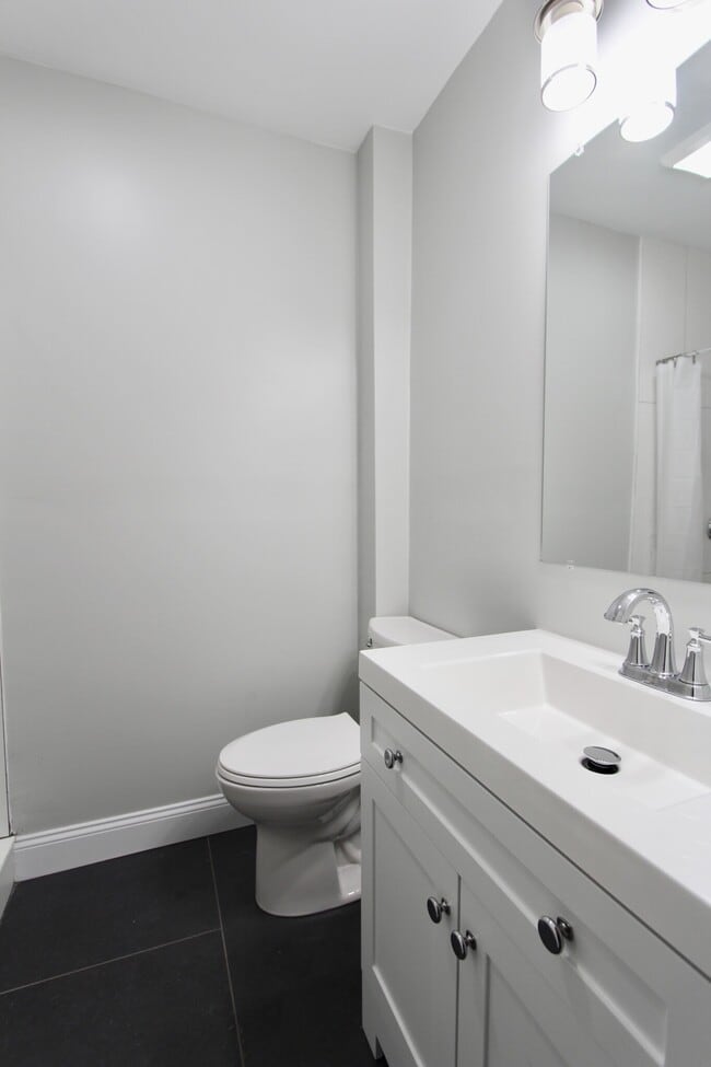 Photo - 18 Hinckley St Unit 1