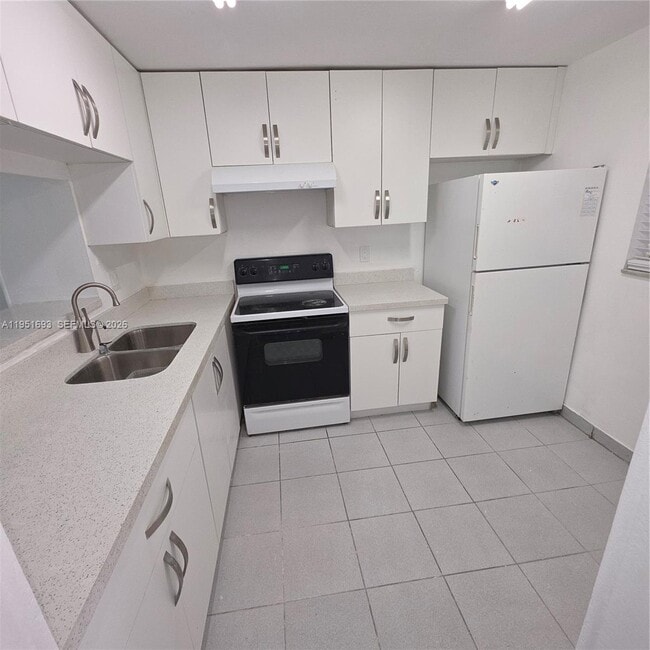 Photo - 19771 SW 114th Ave Unit 129