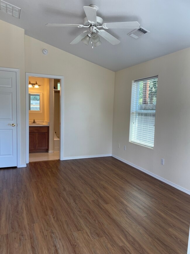 Sala de estar - 207 Willamette Ave