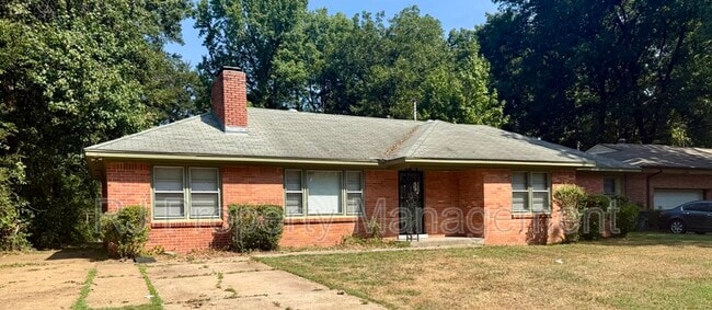 Photo - 1834 St Elmo Ave