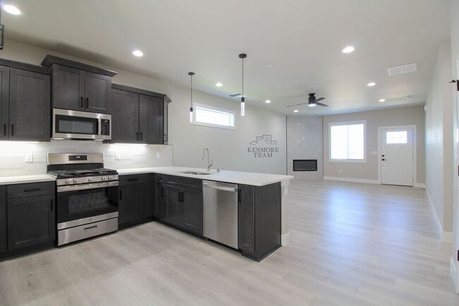 Photo - 735 Rio Vista Loop