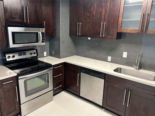 Photo - 100 Bayview Dr Unit 2122