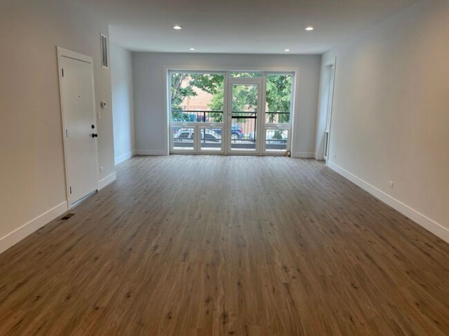 Photo - 2345 W Monroe St Unit 1W