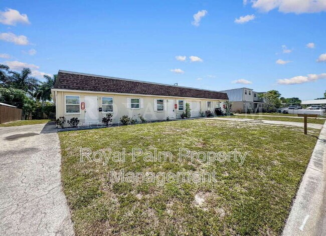 Photo - 6617 Warwick Cir