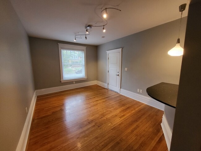 6126-6128 Washington Blvd Unit 102