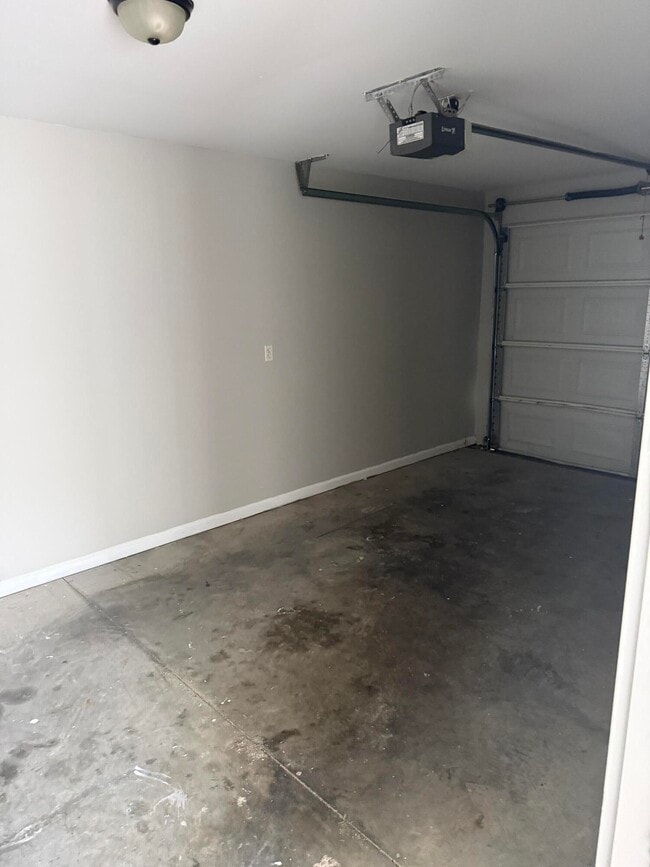 Photo - 8003 Wilburn Way