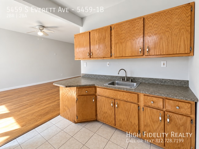 5459 S Everett Ave Unit 5459-1B