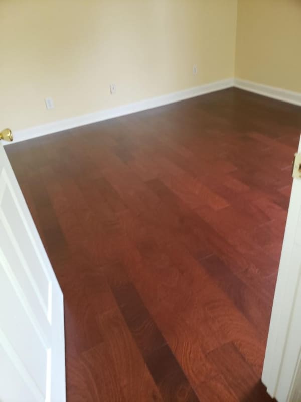 Photo - 1393 Lands End