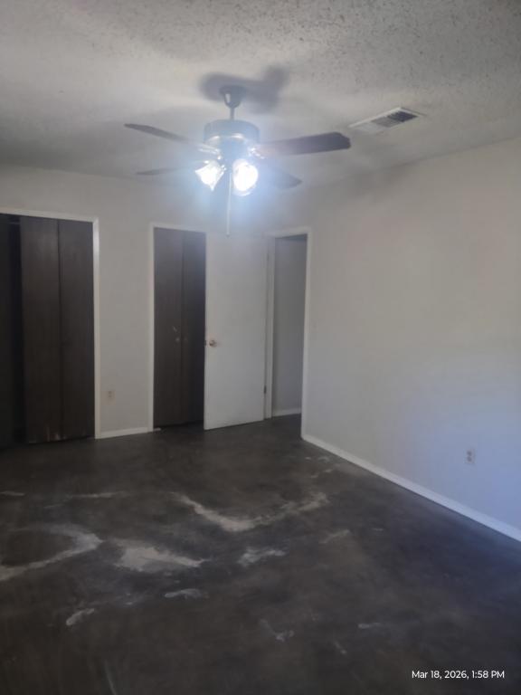 Photo - 412 Birdsong Ln