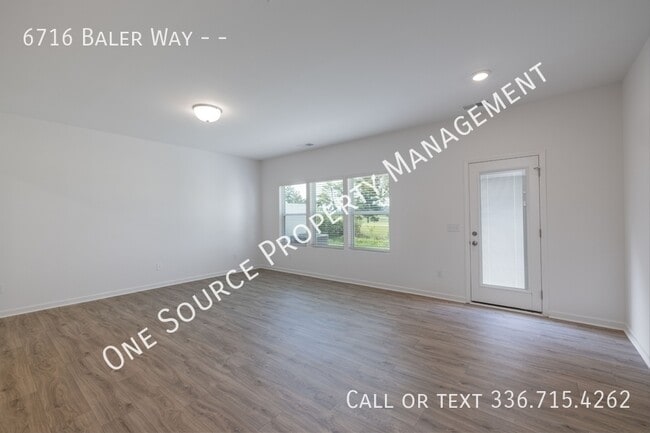 Photo - 6716 Baler Wy