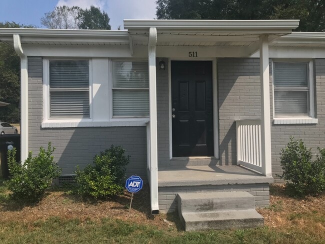 Photo - 2Bed/1Ba Duplex close to Downtown Concord Fully Renovated with Laundry Room on Site