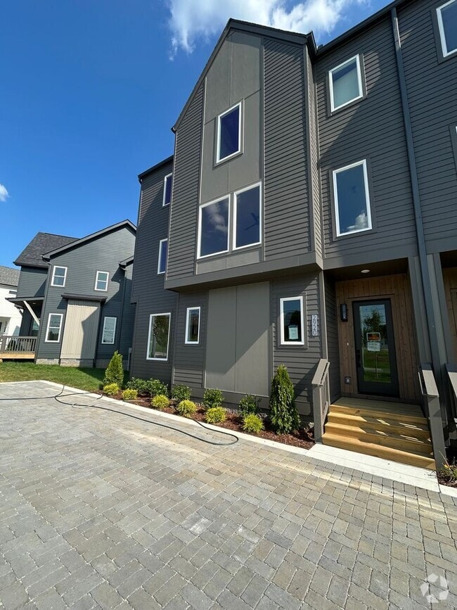 Building Photo - **Coming Soon!** Amazing New Construction ... Rental