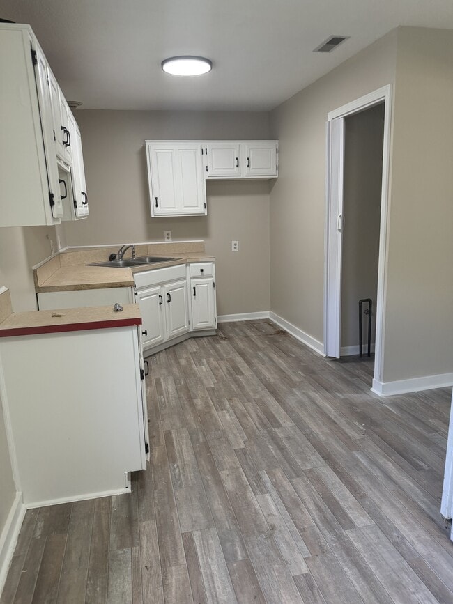 Photo - 62183 Forestview Dr