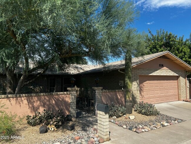 Photo - 1536 W Glenn Dr