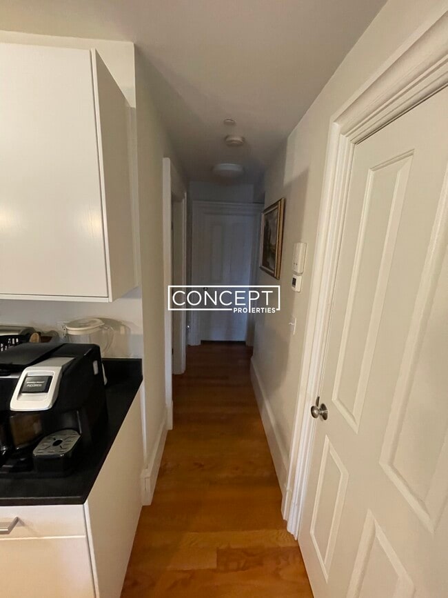 Photo - 658 Massachusetts Ave Unidad 5