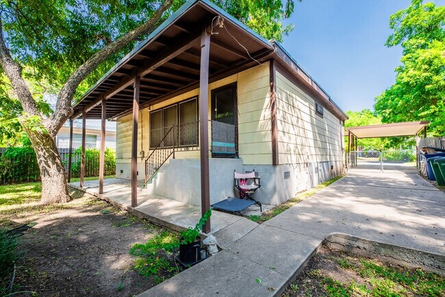 Photo - 4704 Evans Ave Unidad A