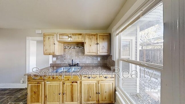 Photo - 219 N Institute St Unit 2