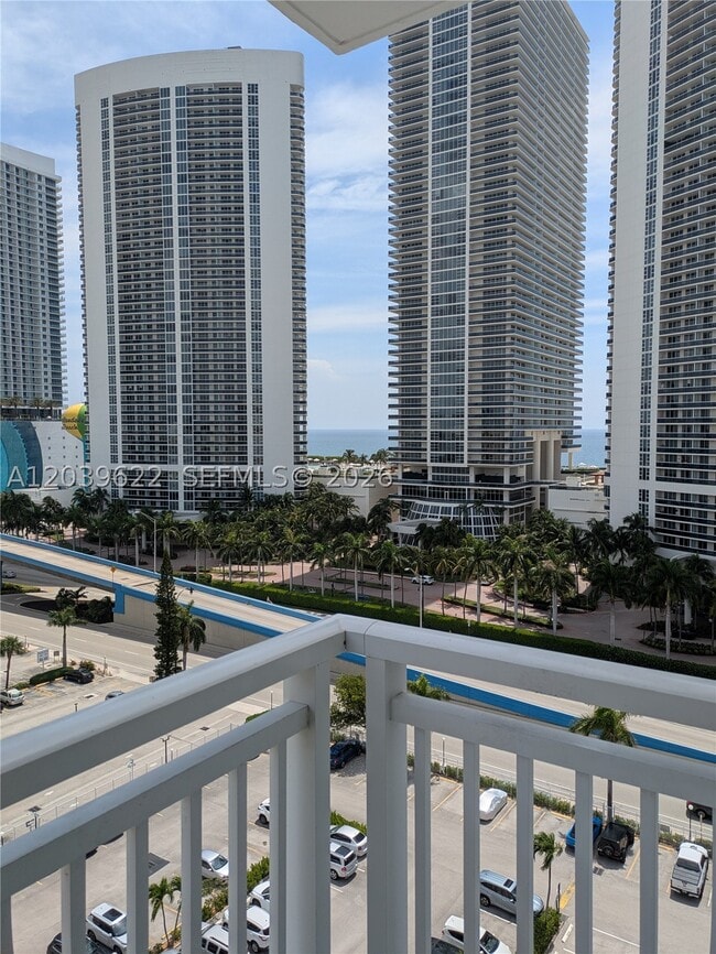 Building Photo - 1849 S Ocean Dr Unit 1407