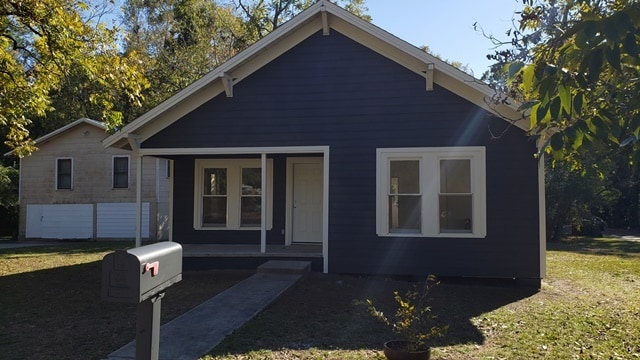 Photo - 502 E Abbey St