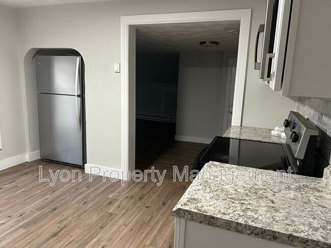 Photo - 27 Lamphear St Unit (119 Summit)