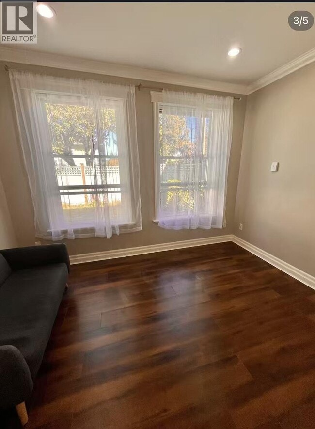 Photo - 3271 Francis Rd