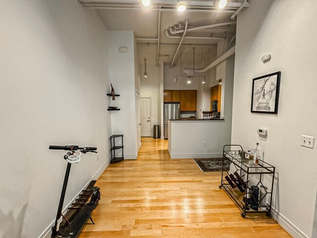 Photo - Luxurious 1 Bed 1 Bath Condo In Desired Courthouse Community - Water Included in Rent! Unit 106