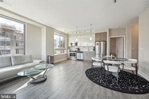 Building Photo - 145 Riverhaven Dr Unit 403