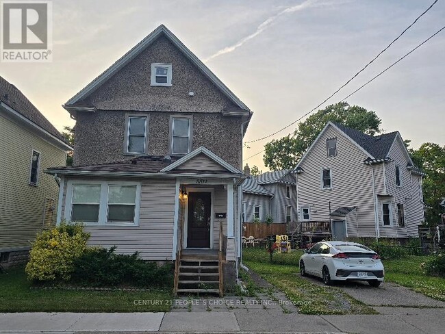 Photo - 5511 Palmer Ave