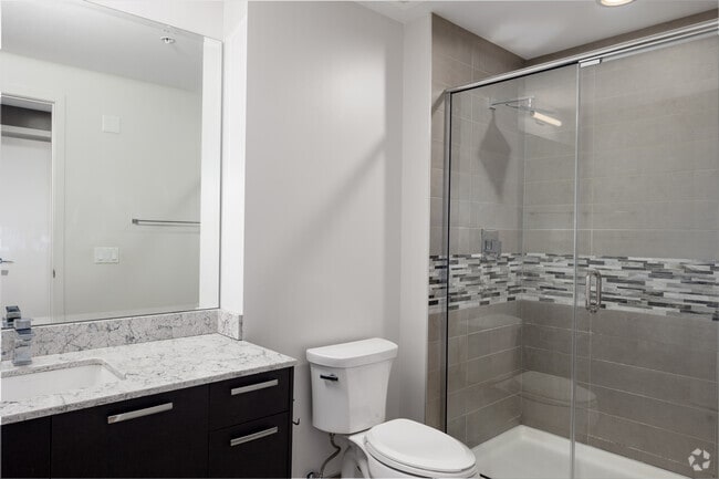 3BR, 2BA - 2,000SF - Second Bathroom