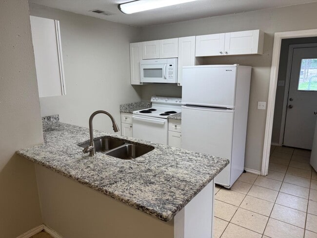 Photo - 4381 Stoneridge Dr