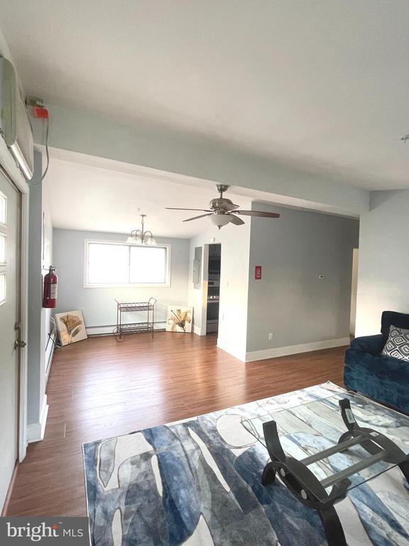 Photo - 1229 Crawford Dr