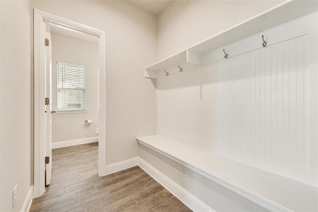 Photo - 2053 St Andrew's Wy