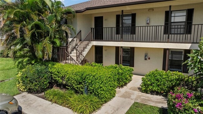 Building Photo - 400 Misty Pines Cir Unit 101 Rental