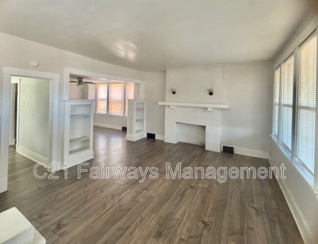 Photo - 2992 Ruthwood Ave