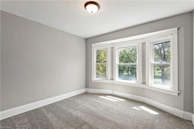 Photo - 13803 Mcelhattan Ave