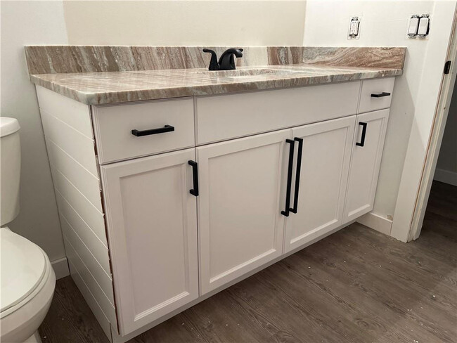 Photo - 2255 54th Ave