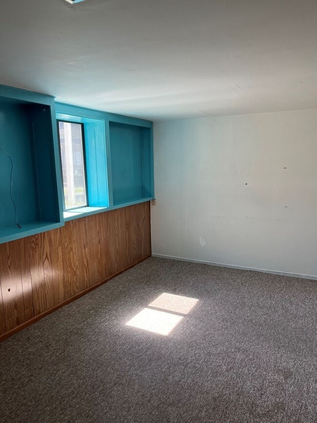 Photo - Bradshaw-PM-023-0209 Unit B