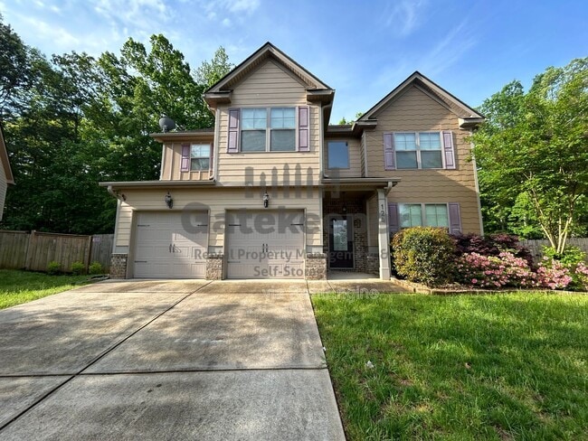 Photo - 124 Village Pl